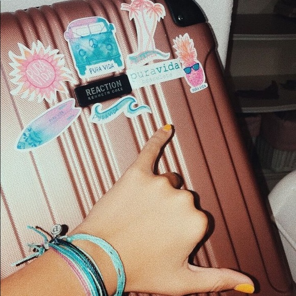 PURA VIDA MYSTERY BOX - Picture 6 of 13